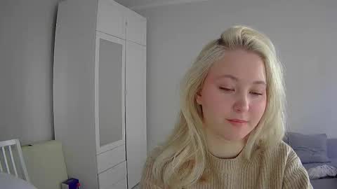 Milena new nonude shy blonde natural online show from 03-12-26, 11:05