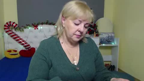 Milena online show from 12-16-25, 06:07