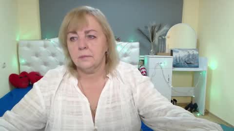 Milena online show from 01-11-26, 06:07