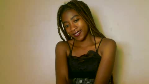Snapshot of milennah chatting on 06-04-26, 06:47 milennah online show from 06-04-26, 06:47