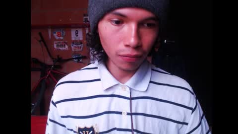 Snapshot of milesxoxo6969 chatting on 09-25-25, 03:49 milesxoxo6969 online show from 09-25-25, 03:49