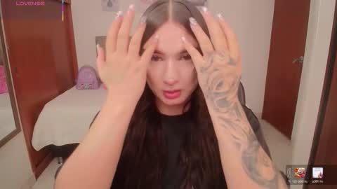 Miley online show from 02-04-26, 01:17