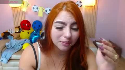 Snapshot of miley_clarck chatting on 07-17-26, 07:41 Miley online show from 07-17-26, 07:41