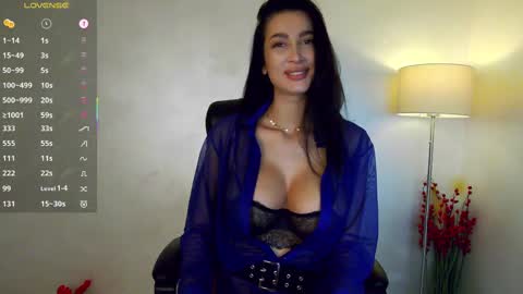 Snapshot of miley_me chatting on 02-22-25, 07:12 M online show from 02-22-25, 07:12