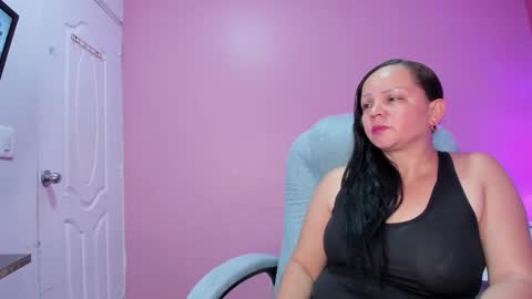 milf_allixon online show from 03-06-26, 03:47