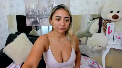 Antonella online show from 03-24-26, 12:21