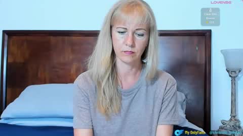 Christine online show from 01-07-25, 04:16