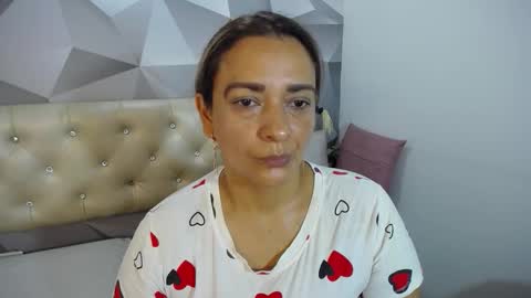 milf_hugeboobs online show from 11-02-25, 10:50