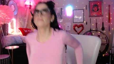Snapshot of milf_lacey chatting on 01-15-25, 08:48 Milf Lacey online show from 01-15-25, 08:48