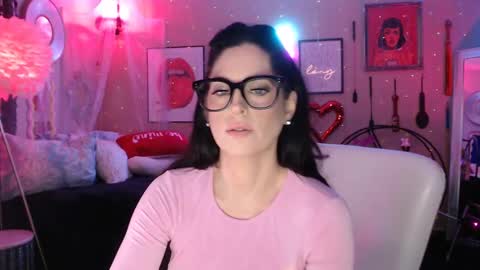 Snapshot of milf_lacey chatting on 02-15-25, 06:23 Milf Lacey online show from 02-15-25, 06:23