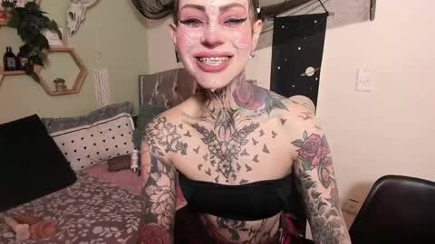 Snapshot of milf_onlyseduction chatting on 02-12-26, 02:01 Isabella online show from 02-12-26, 02:01