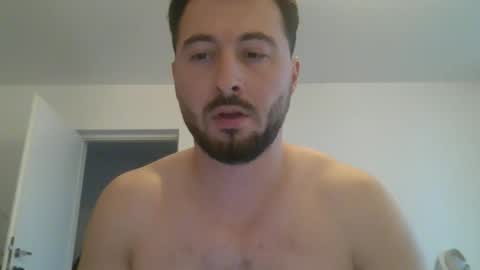 Snapshot of milfflover32 chatting on 10-05-25, 03:32 milfflover32 online show from 10-05-25, 03:32