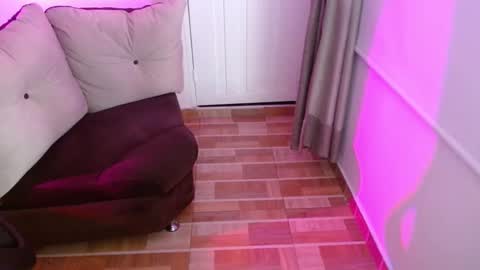 Rosalie  online show from 03-05-25, 12:16