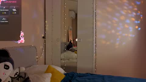 Milana online show from 01-12-26, 03:34