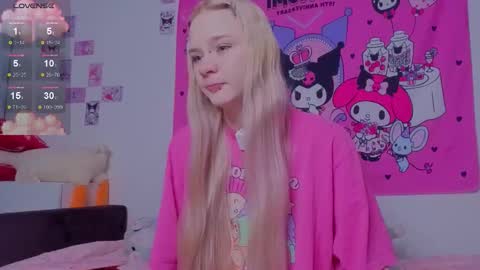 Milia online show from 02-06-26, 08:12