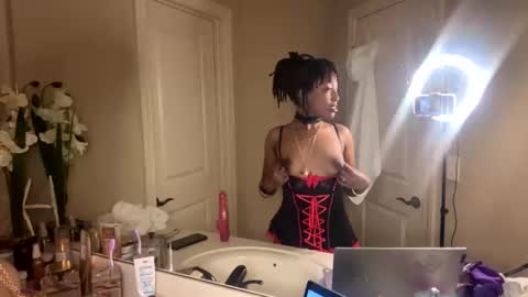 Snapshot of milkmarie123 chatting on 11-23-25, 09:47 milkmarie online show from 11-23-25, 09:47