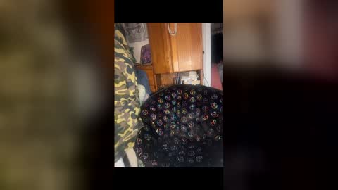 Snapshot of milkmarie123 chatting on 12-04-25, 03:43 milkmarie online show from 12-04-25, 03:43