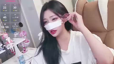 milksola online show from 06-25-26, 01:26