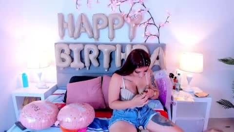 Snapshot of milky__boobs699 chatting on 04-23-26, 12:51 milky__boobs699 online show from 04-23-26, 12:51