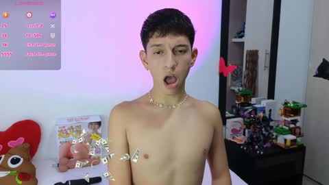 Snapshot of milky__boy_ chatting on 01-08-25, 03:19 H A R O L D online show from 01-08-25, 03:19