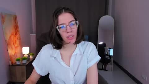 Eva online show from 06-24-26, 04:22