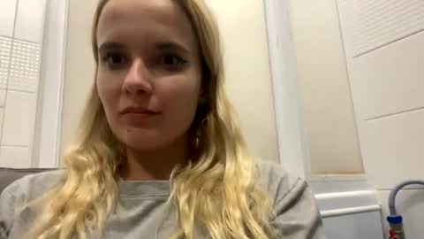 milkybaby269137 online show from 12-27-24, 07:40