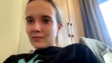 milkybaby269137 online show from 12-31-24, 11:20