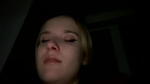 milkybaby269137 online show from 01-01-25, 01:15