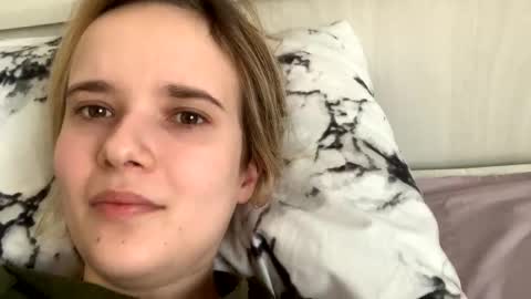 milkybaby269137 online show from 02-08-25, 09:03