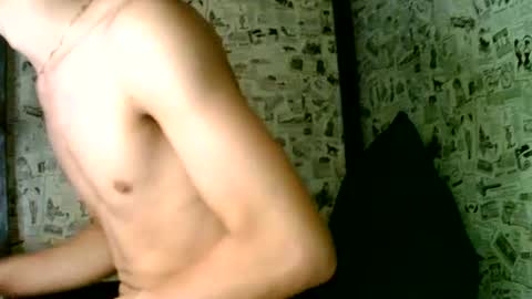 Snapshot of milkyboy26 chatting on 07-16-26, 06:08 milkyboy26 online show from 07-16-26, 06:08