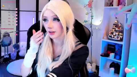 milky cute online show from 01-13-26, 01:11