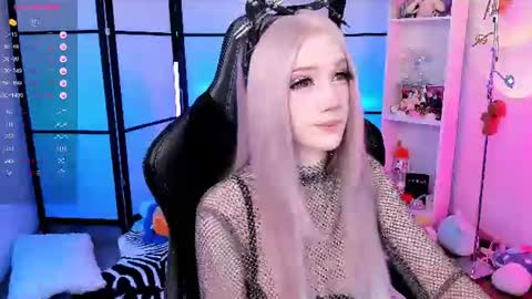 Snapshot of milkycute chatting on 07-02-26, 06:58 milky cute online show from 07-02-26, 06:58