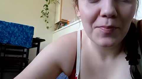 milkymomasquirtsalot online show from 05-21-26, 05:42