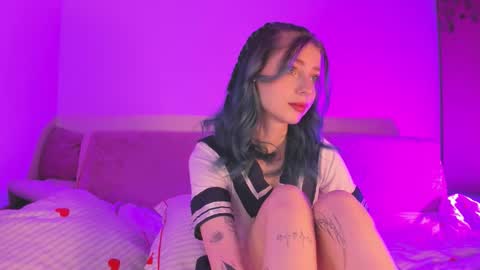 Milla online show from 02-23-26, 02:20