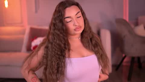 Milla online show from 03-08-26, 06:28