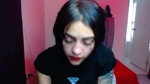 Violeta online show from 10-25-25, 01:40