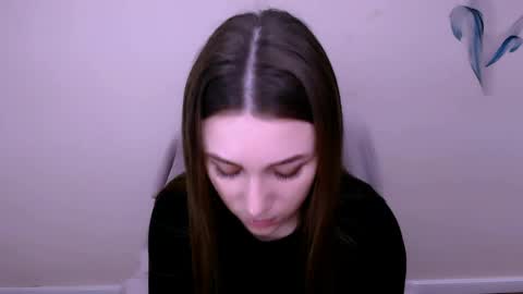 Milla online show from 03-31-26, 09:43