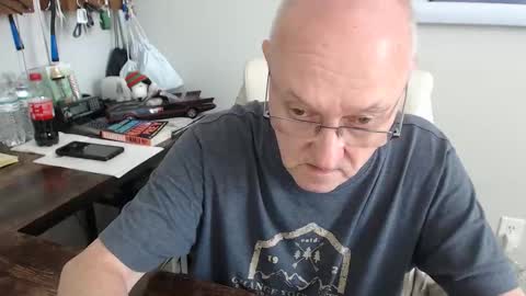 millenium0129 online show from 09-08-25, 03:33