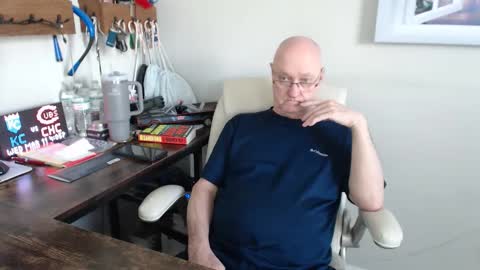 millenium0129 online show from 03-11-26, 06:25