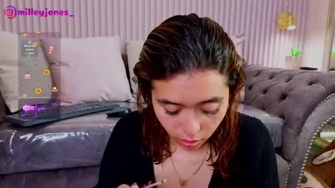 milleyjones_ online show from 05-05-26, 12:02