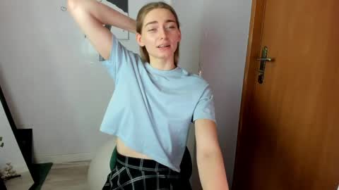 millie_lacroix online show from 04-16-26, 01:12