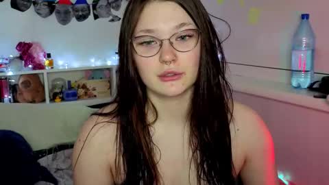 Millie online show from 11-02-25, 09:00