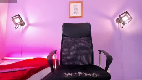 Millie online show from 04-23-26, 12:29