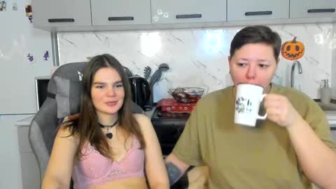 Snapshot of milly_brown_ chatting on 02-15-25, 10:42 Welcome My name is Tina online show from 02-15-25, 10:42