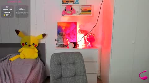 Snapshot of milly_brown_ chatting on 06-18-26, 07:29 Welcome My name is Tina online show from 06-18-26, 07:29