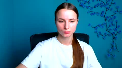 Milly online show from 06-24-26, 05:39