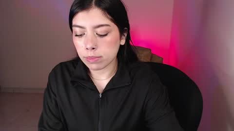 Snapshot of millyx_ chatting on 06-24-26, 03:05 Emily online show from 06-24-26, 03:05