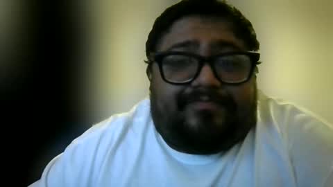 Snapshot of milo69966 chatting on 11-03-25, 01:40 milo69966 online show from 11-03-25, 01:40