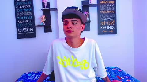 milo hot  online show from 04-01-26, 07:00