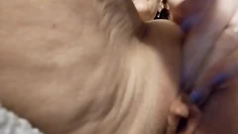 Snapshot of miloanj chatting on 10-18-25, 11:16 miloanj online show from 10-18-25, 11:16